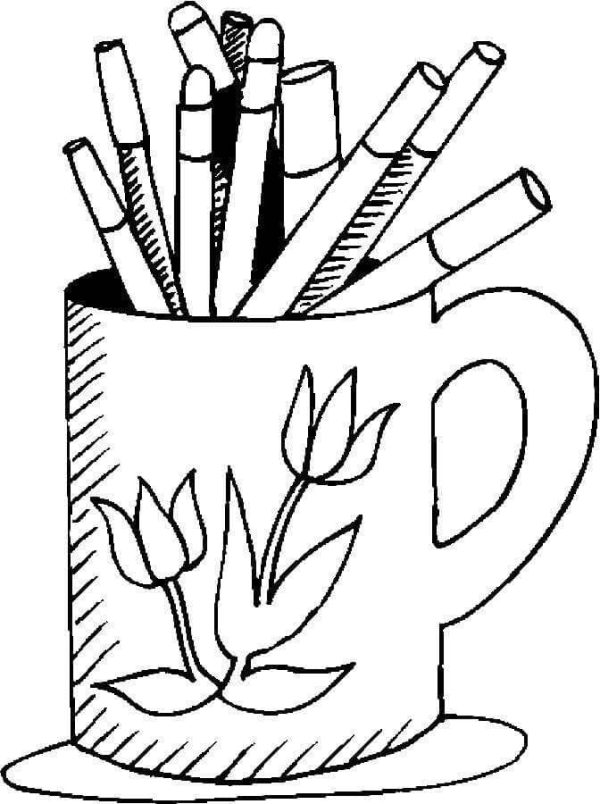 Drawing Special Cup With Crayons